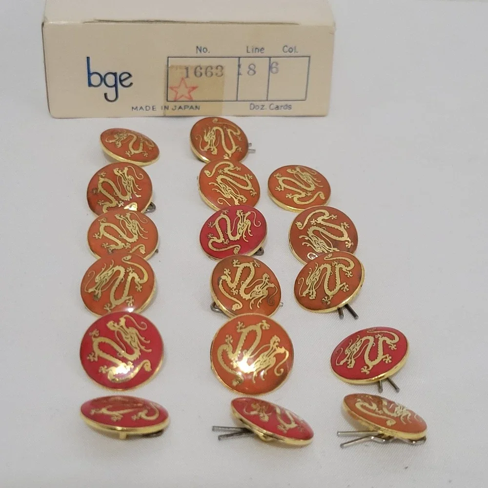 Vtg La Mode Dragon Enamel Metal Shank Buttons Lot of 17 Red Orange Gold Tone NOS